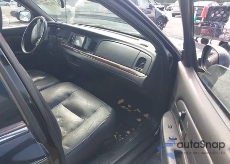 2003 Ford Crown Victoria Lx из США, поврежденный, VIN 2FAFP74W33X208771